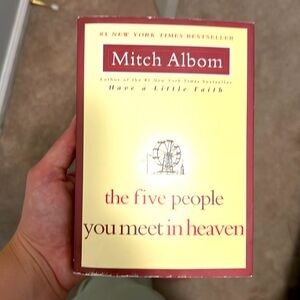 The five people you meet in heaven Mitch albom Book